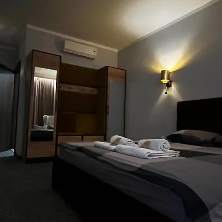 Apartamento Cosy Deluxe *